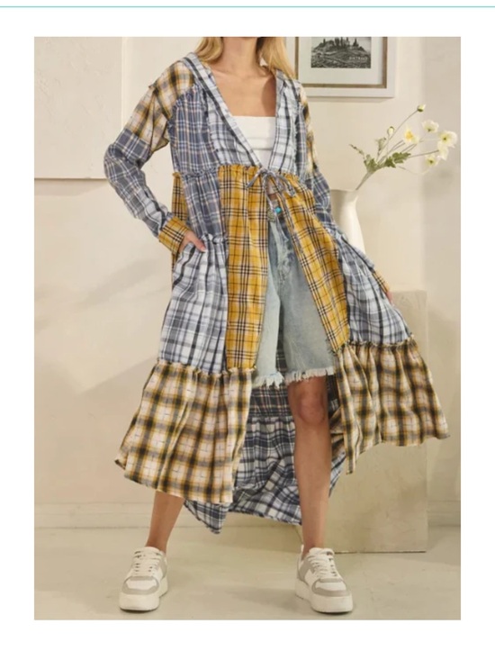 Oli & Hali Dresses & Skirts - New Oli & Hali Yellow & Blue Plaid Patchwork duster with Hood XS